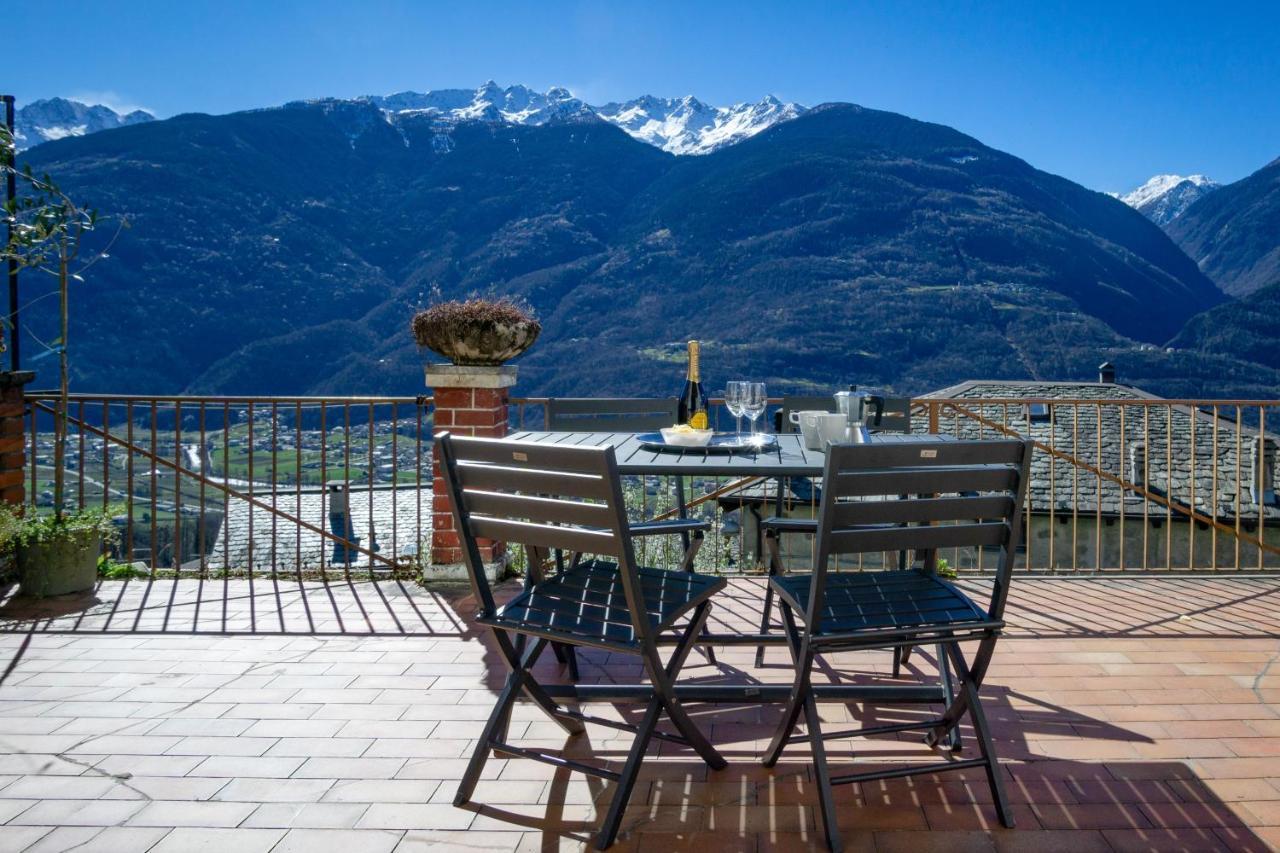 Panoramic Apartment Italian Alps Valtellina Near Sondrio, Tirano Poggiridenti エクステリア 写真